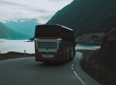Bus do Norwegii: jak zorganizować podróż autokarem