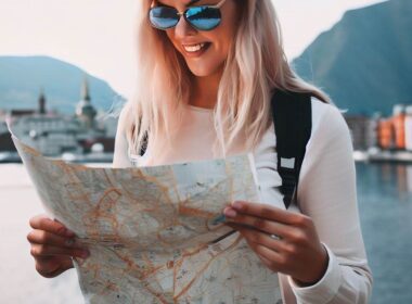 Jak korzystać z mapy miast Norwegii podczas podróży