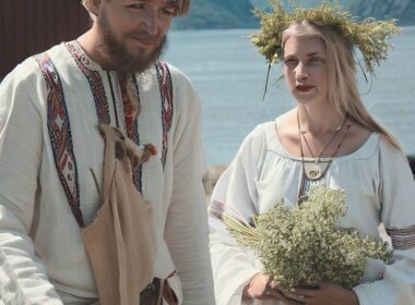Zwyczaje i tradycje w Norwegii: co warto wiedzieć